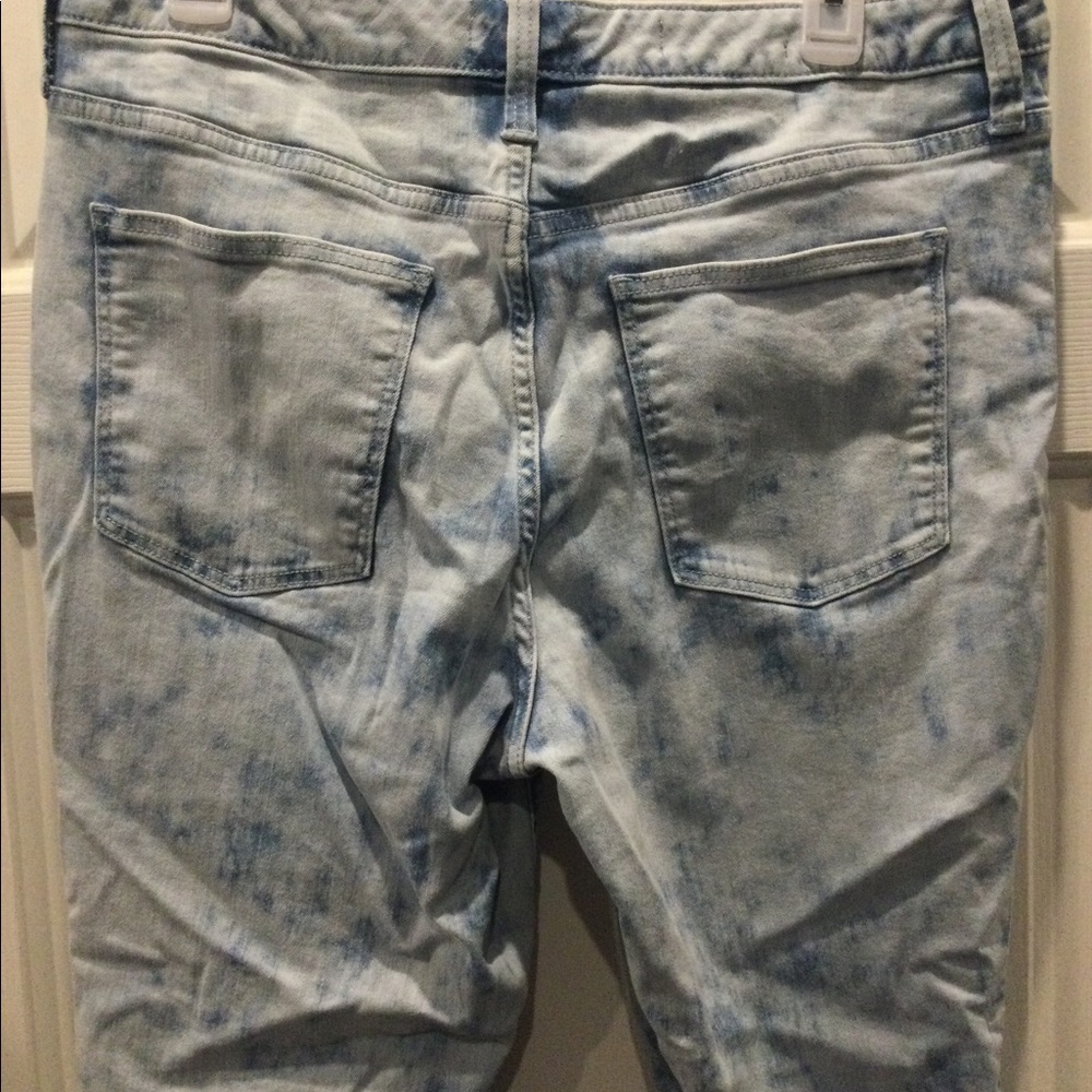 Universal Threads Jeans - Picture 3 of 4